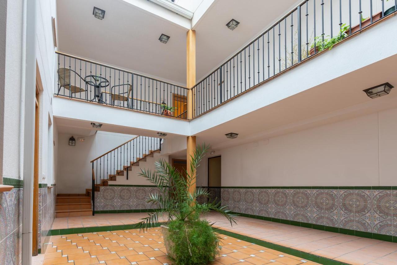 Apartamento Puerta De Cordoba- Exterior Con Balcones Extérieur photo