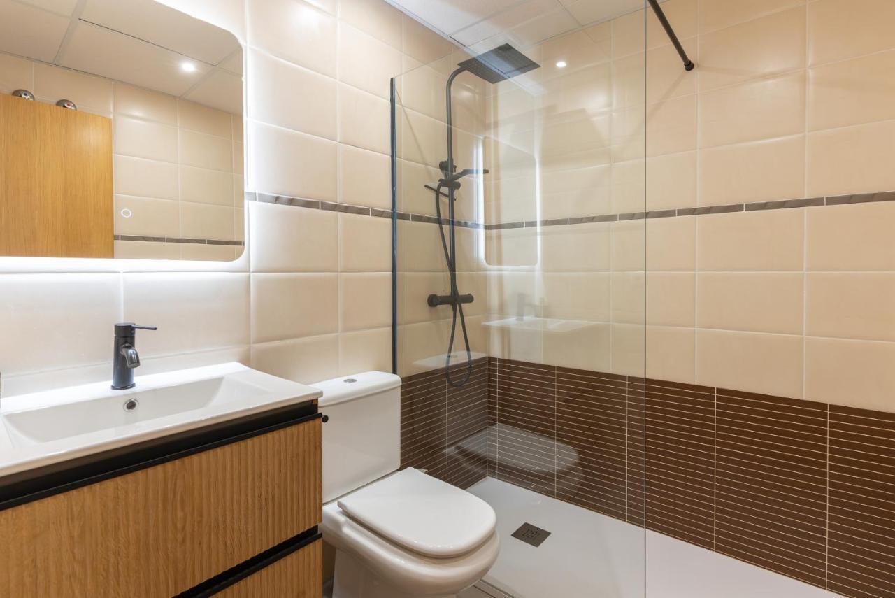 Apartamento Puerta De Cordoba- Exterior Con Balcones Extérieur photo
