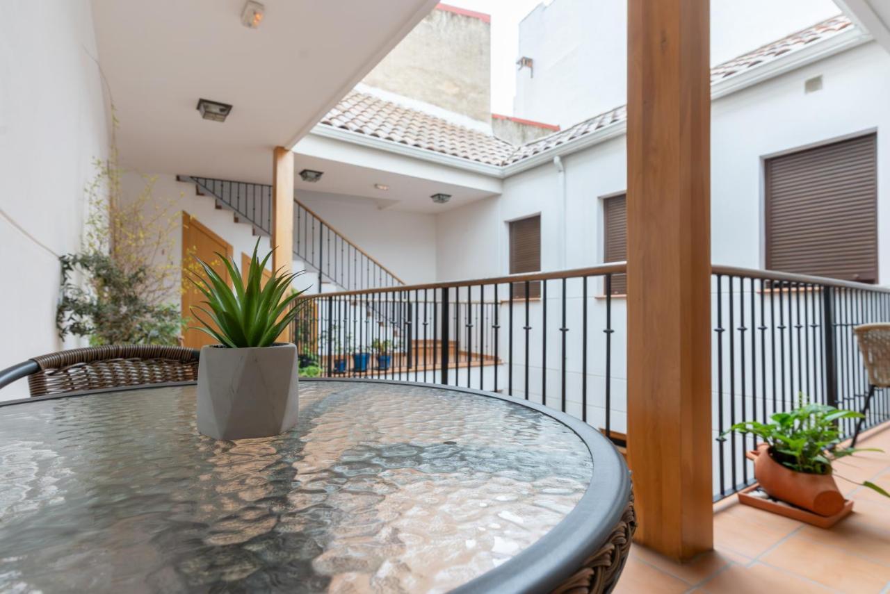 Apartamento Puerta De Cordoba- Exterior Con Balcones Extérieur photo