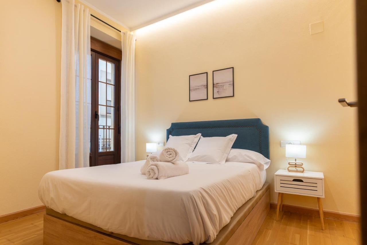 Apartamento Puerta De Cordoba- Exterior Con Balcones Extérieur photo