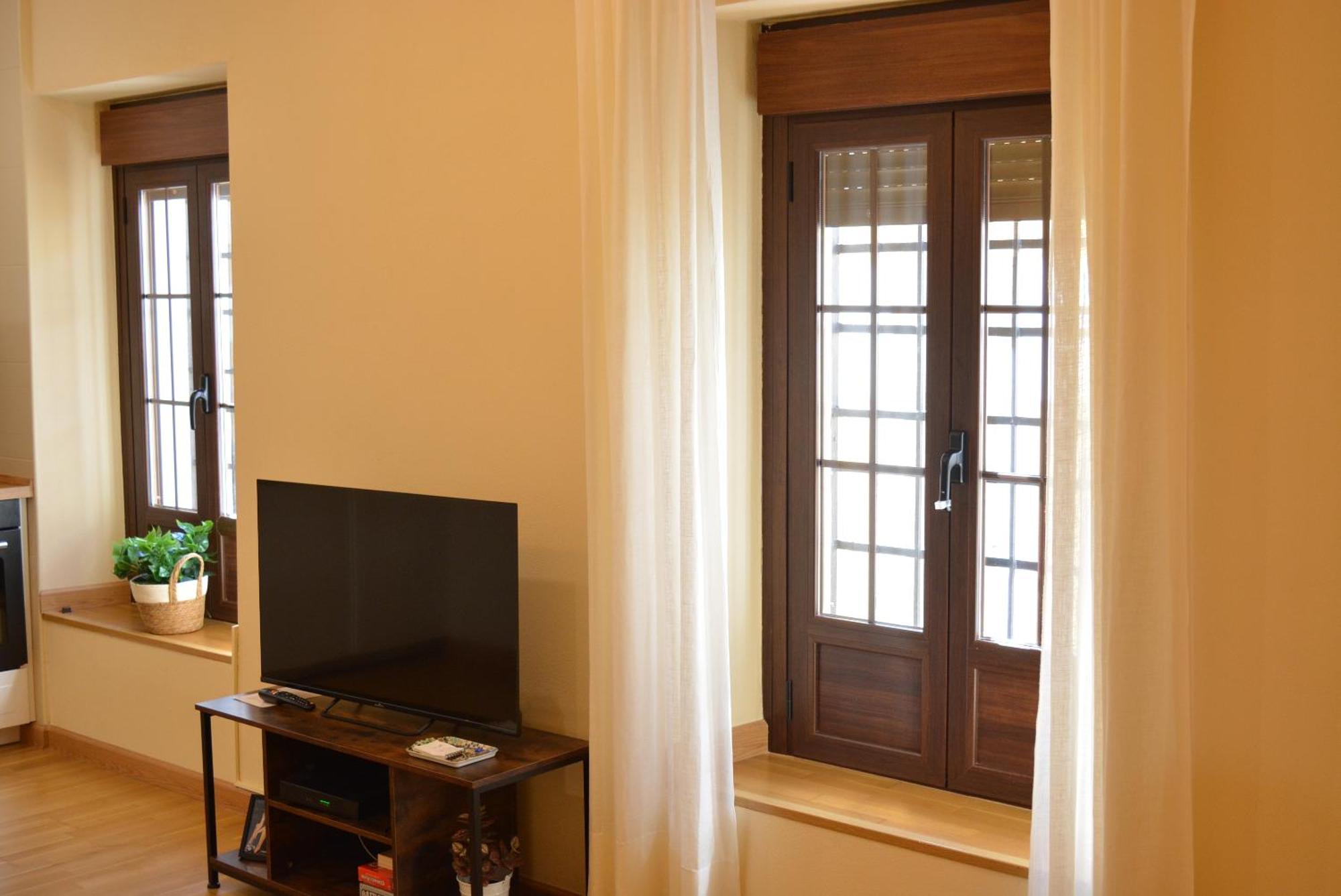 Apartamento Puerta De Cordoba- Exterior Con Balcones Extérieur photo