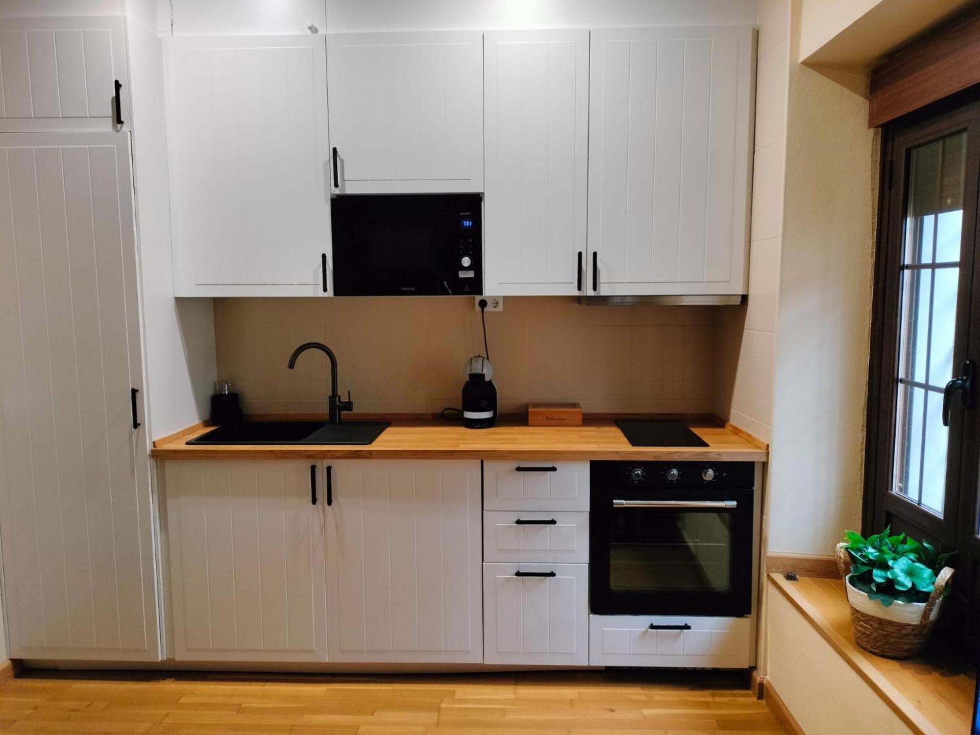 Apartamento Puerta De Cordoba- Exterior Con Balcones Extérieur photo
