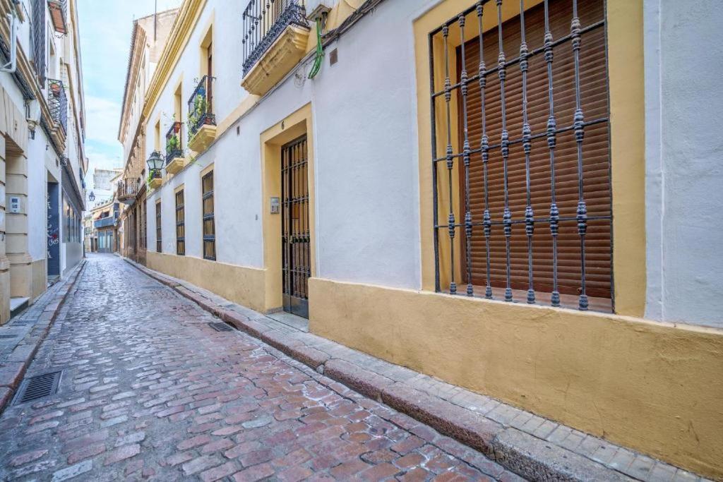Apartamento Puerta De Cordoba- Exterior Con Balcones Extérieur photo